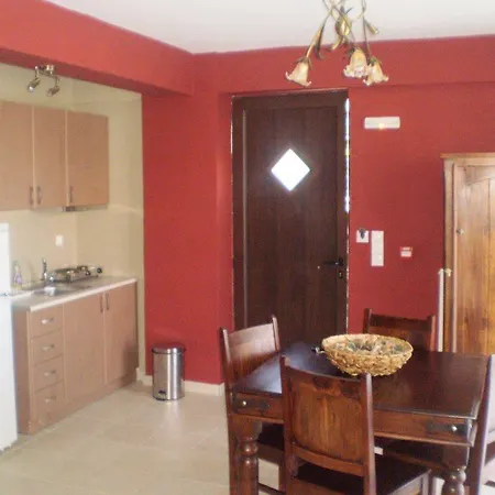 Naiades Village * Πολύδροσος